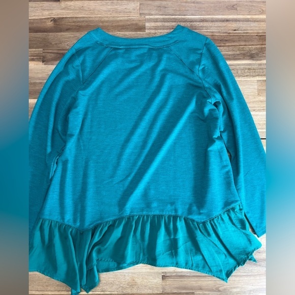 LOGO Lounge by Lori Goldstein French Terry Top with Charmeuse Hem in Green Sz L - Picture 3 of 11